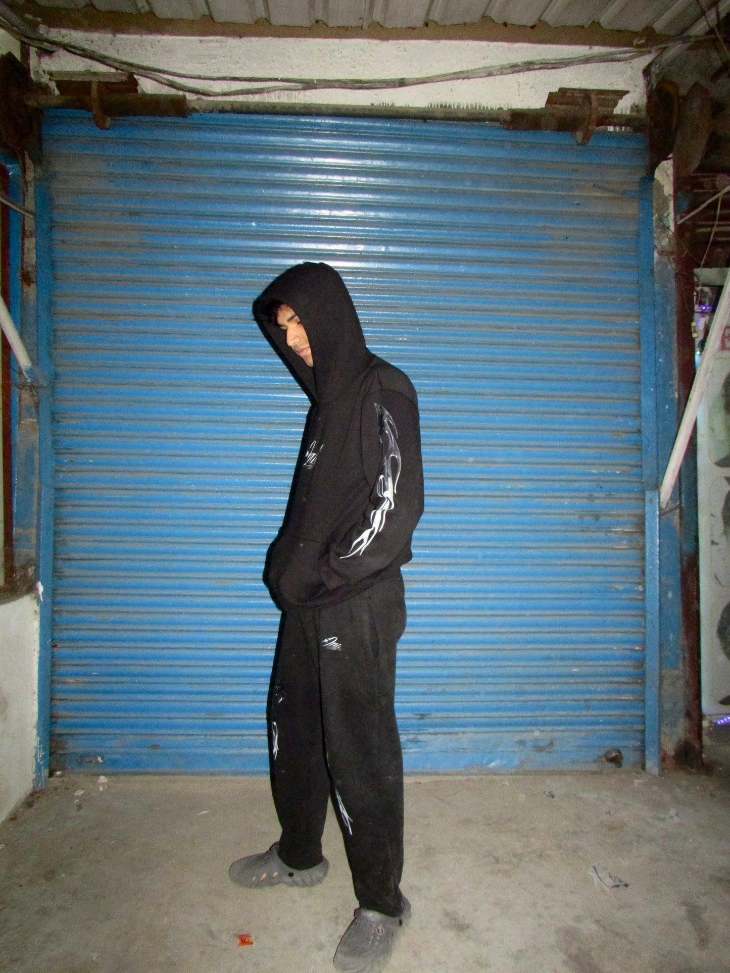 ONIT FIRE HOODIE - MOLTEN CHROME - BLACK OVERSIZED BAGGY